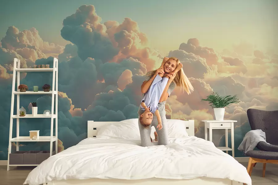 fototapeter Lys himmel med mange skyer i lyse farger w01543