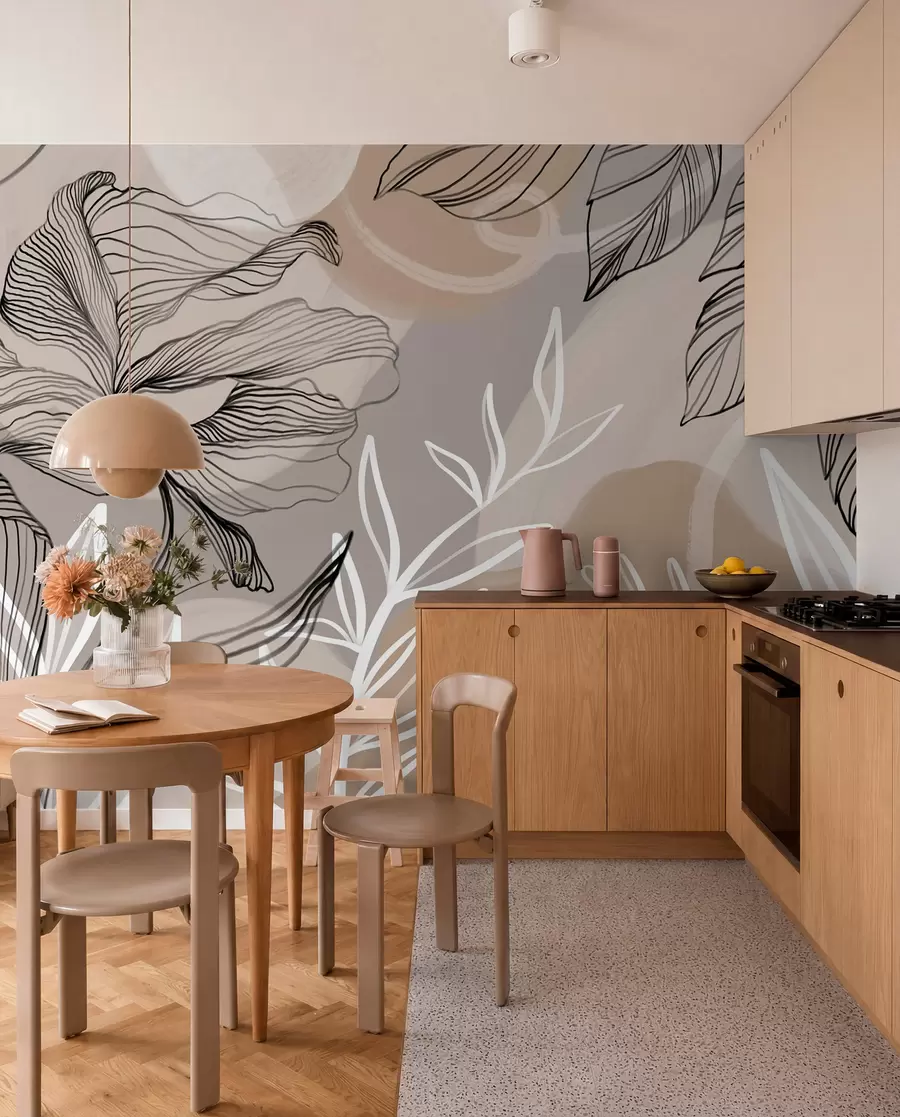 fototapeter Elegant blomstertrykk med store, abstrakte blomster og blader i grå og beige nyanser på en lys bakgrunn w08413