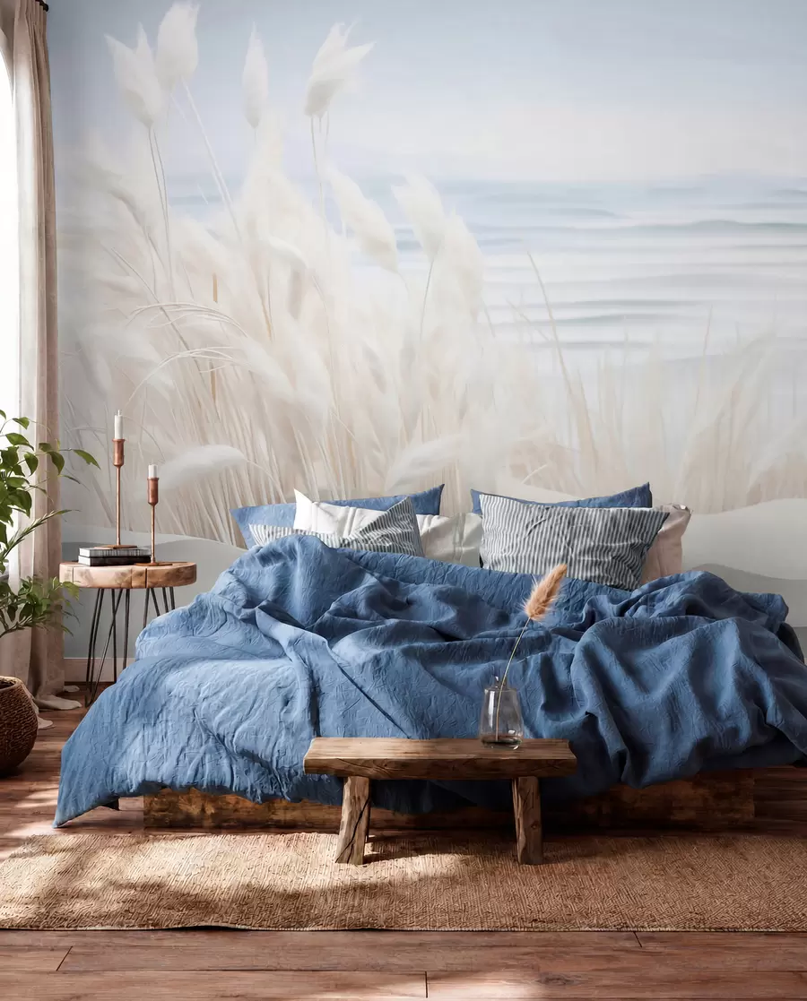 fototapeter Landskap med hvitt pampasgress på en sanddyne, med et lyseblått hav i bakgrunnen, myk, minimalistisk stil w09132