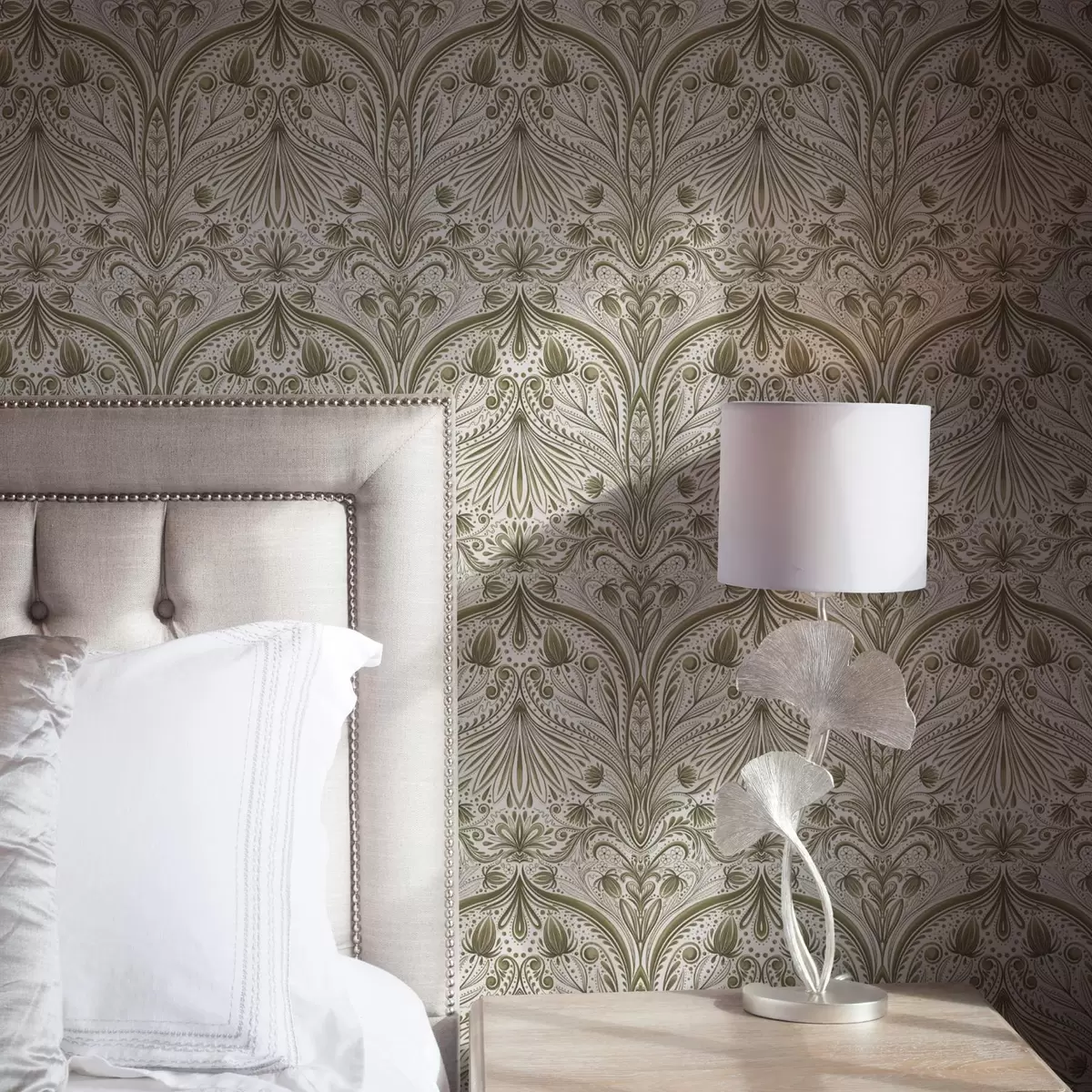 Bakgrunn Symmetrisk barokkmønster med blomstermotiver a00436