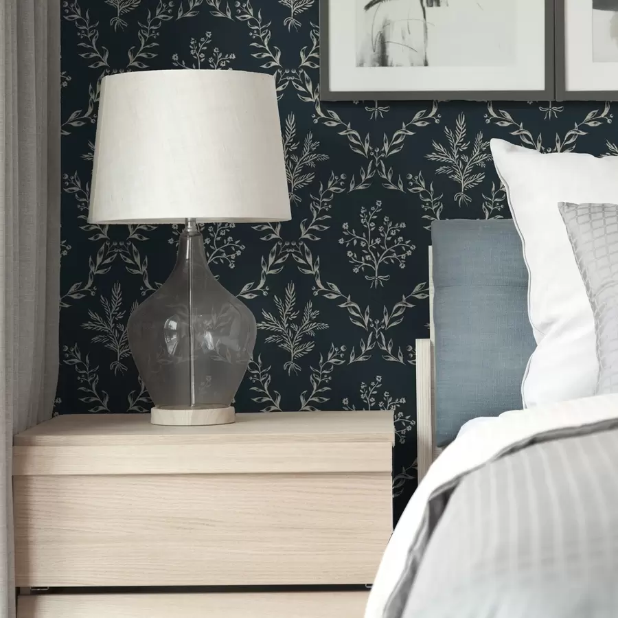 fototapeter Hvite urte- og blomsterkranser på mørk blågrønn bakgrunn a00599v2