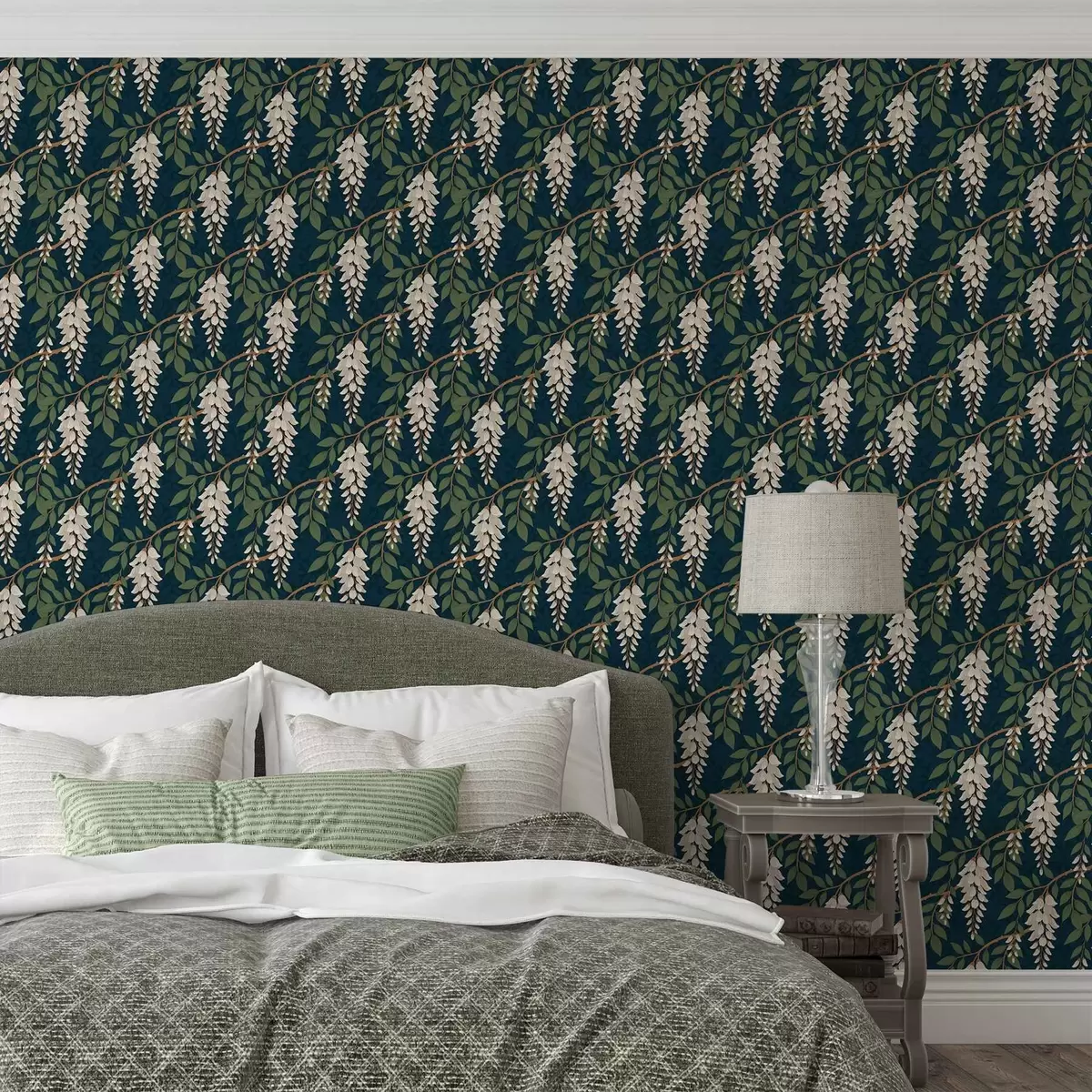 Bakgrunn Elfenbenfarget blåregn på en dyp blågrønn bakgrunn a00694v1