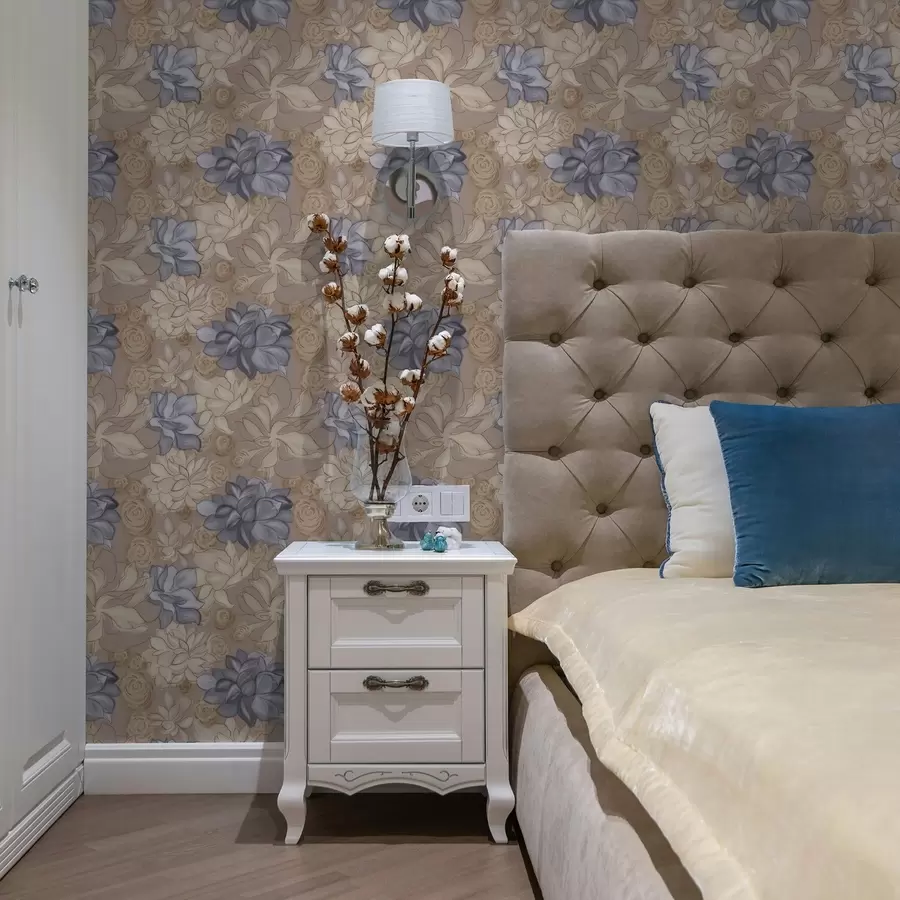 fototapeter Kremfargede og blå blomster på en varm beige bakgrunn a00634v1