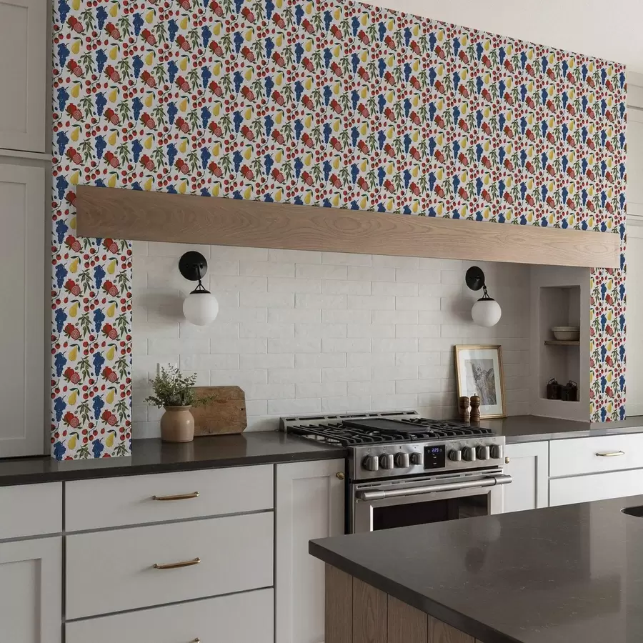 fototapeter Saftige frukter: granatepler, druer, pærer på hvit bakgrunn a00801