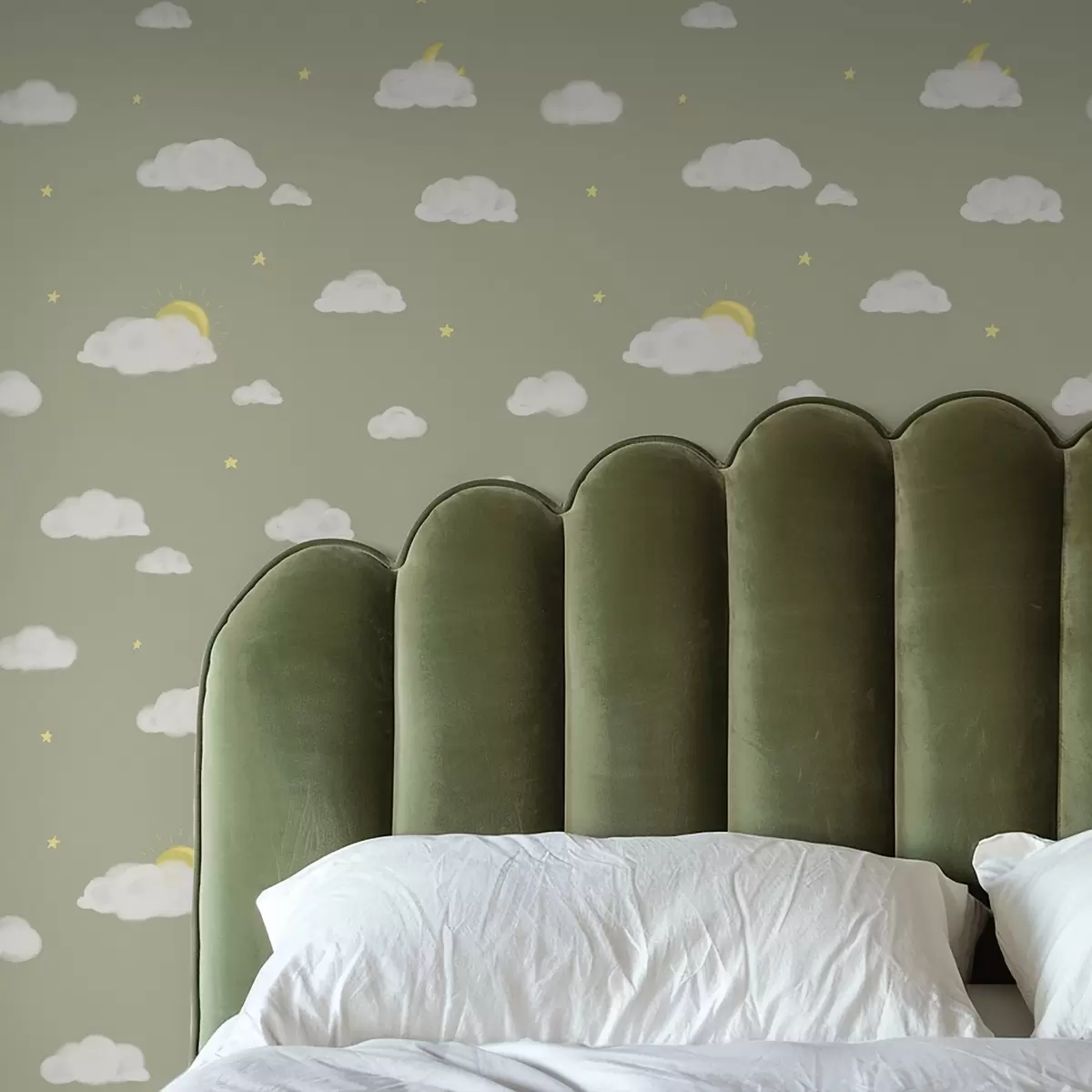 Bakgrunn Myke skyer, stjerner og sol på en grønngrå bakgrunn a00652v1