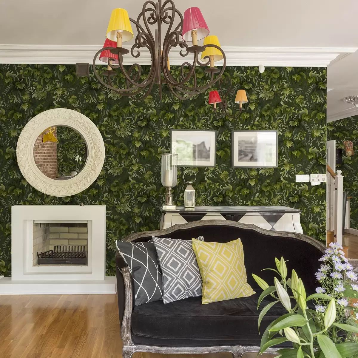 Bakgrunn Tett grønt løvverk på mørkegrønn bakgrunn a00805