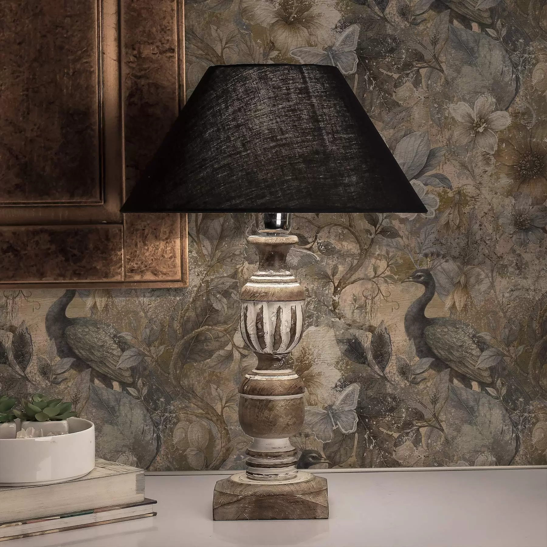 fototapeter Gammel blomstercollage med påfugler og sommerfugler a00897