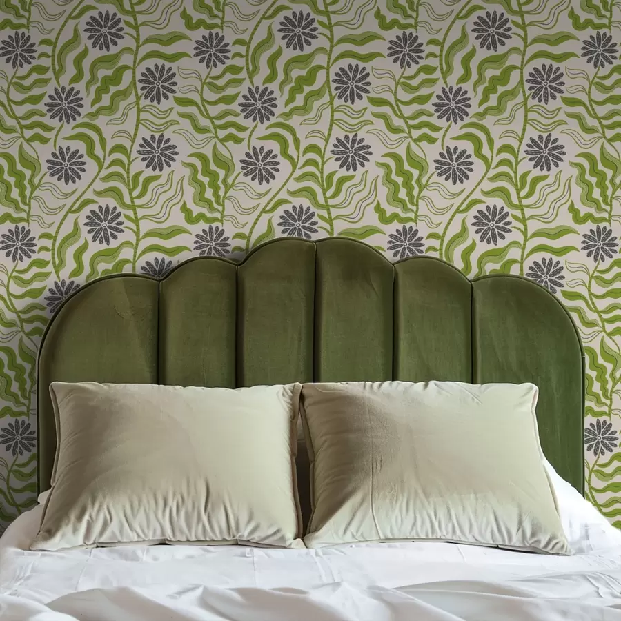 fototapeter Lekne grønne tusenfryd med bølgete blader på kremfarget bakgrunn a00998