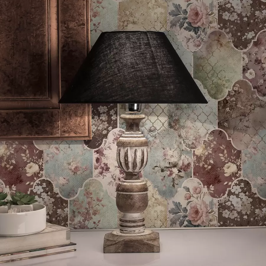 fototapeter Lappeteppe av blomsterpaneler og slitte mønstrede fliser a01038