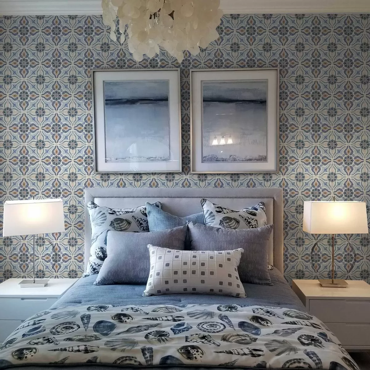 Bakgrunn Blåbeige flis-stil ornament malt i akvarell a01085